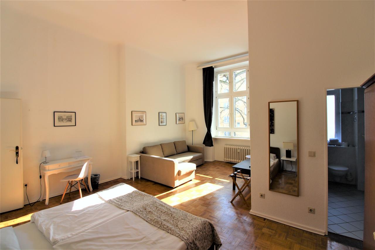 Midi Inn City West am Ku'damm Berlin Bagian luar foto